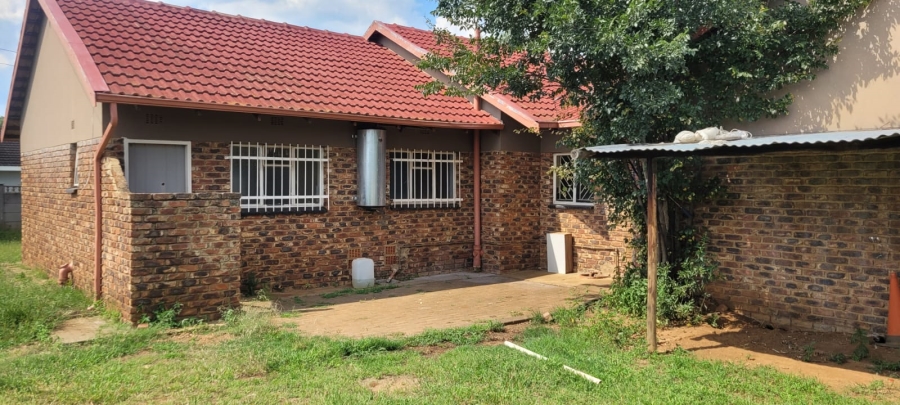 3 Bedroom Property for Sale in Meiringspark North West